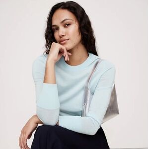 Lightweight Merino Crew-Neck Sweater (Color: Poolside View Dusty Blue; Size: M)